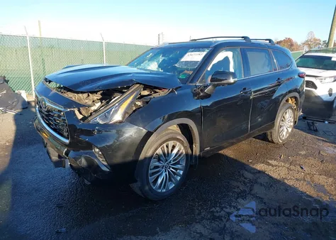 2024 Toyota Highlander Hybrid Platinum из США, поврежденный, VIN 5TDEBRCH4RS637554